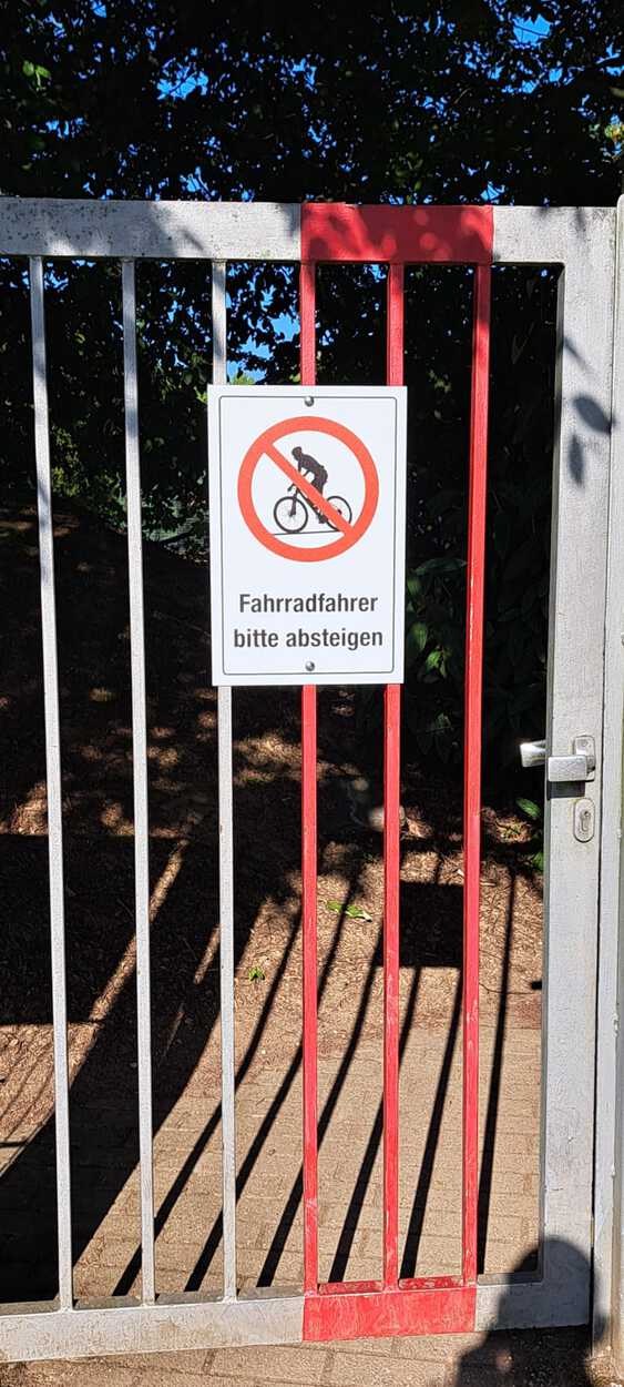Regelungen für Fahrradfahrer auf unserer Anlage